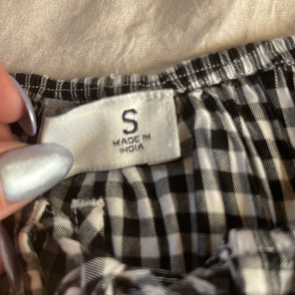 Hollister plaid crop top - Picture 2 of 2